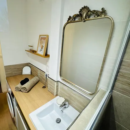 Lumineux Et Calme Et Commerces Appartement