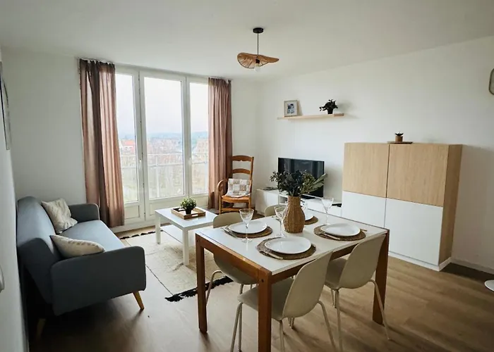 Lumineux Et Calme Et Commerces Appartement *