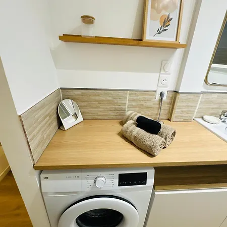 Lumineux Et Calme Et Commerces Apartmán *