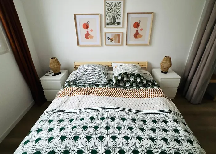 Lumineux Et Calme Et Commerces Apartment